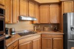 Fully Equipped Kitchen with all your Essentials & Stainless Steel Appliances